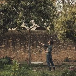 Fiskars PowerGear X Telescopic Tree Pruner UPX86 -Garden Living Outlet Store 47154 1889