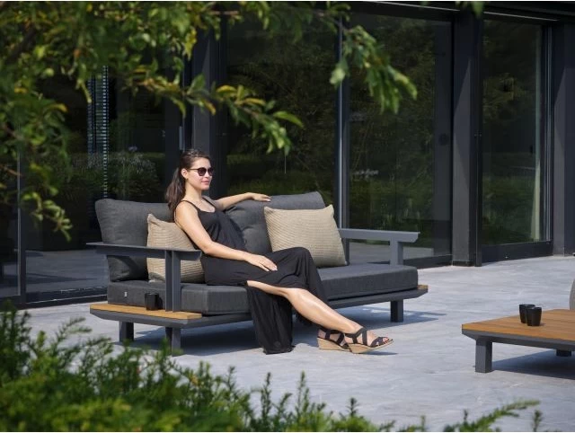 LIFE Industry 2.5 Seater Sofa Bench Lava/Carbon 1 LIFE Industry 2.5 Seater Sofa Bench Lava/Carbon