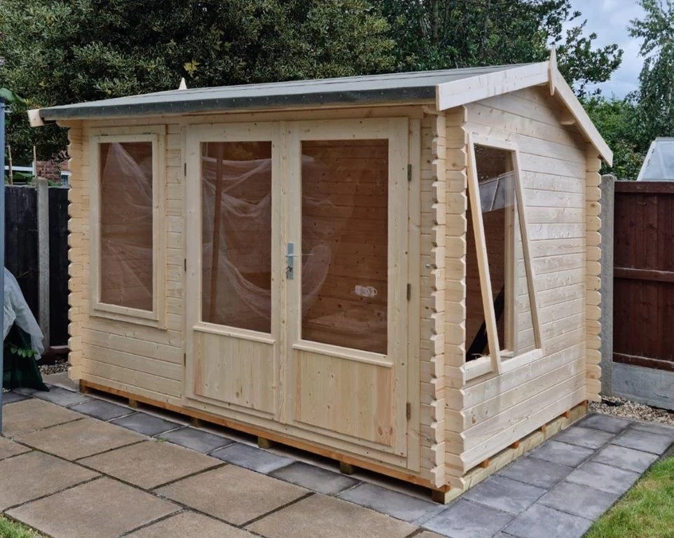 The Log Cabin Company Tallinn Studio 28mm 1 The Log Cabin Company Tallinn Studio 28mm